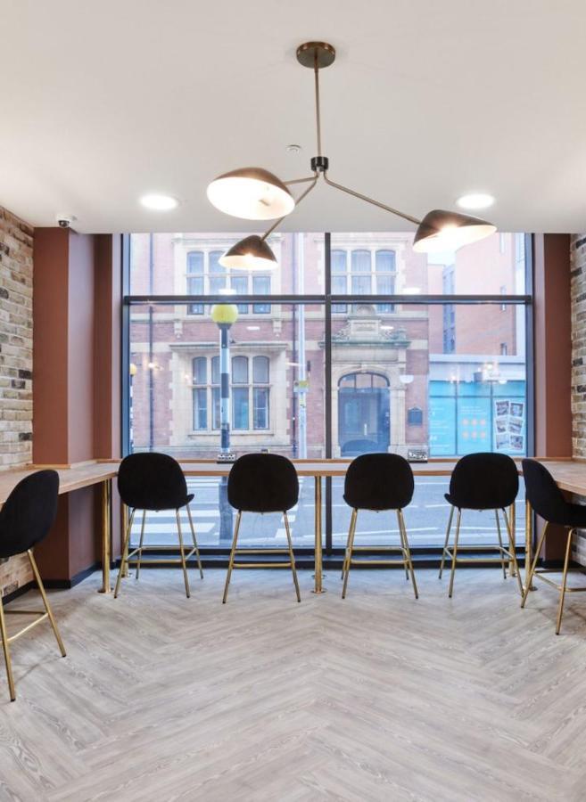 Student Only - 1 Night Free Gosford Gate In Coventry - Sk Hotel Bagian luar foto